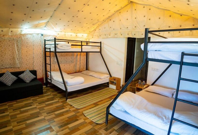 فندق The Cocoon Camps & Nature Resorts