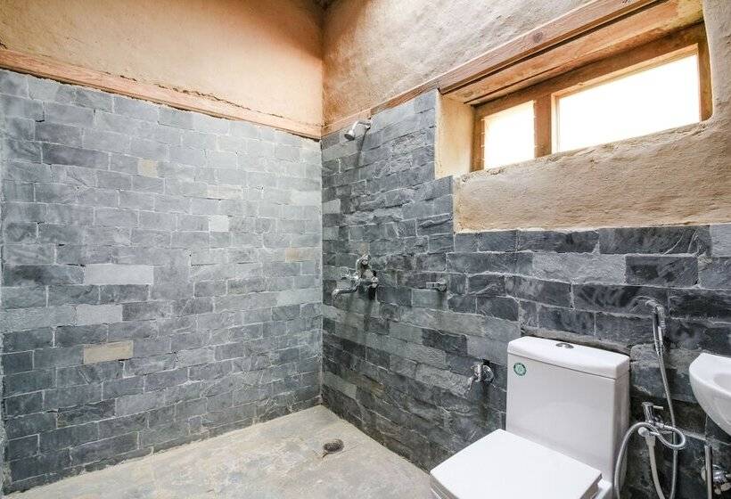 ホテル The Goat Village Nag Tibba