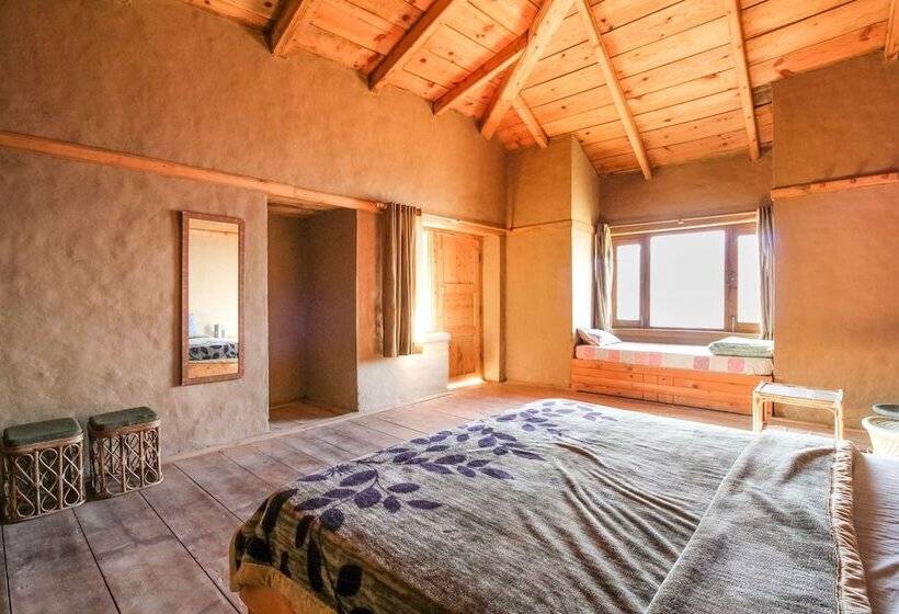 酒店 The Goat Village Nag Tibba