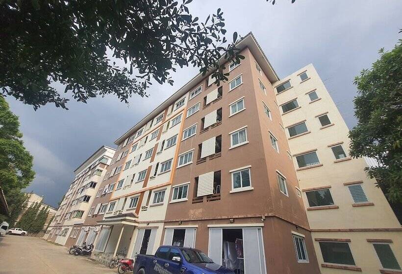 호텔 The Park Bangyai Residence