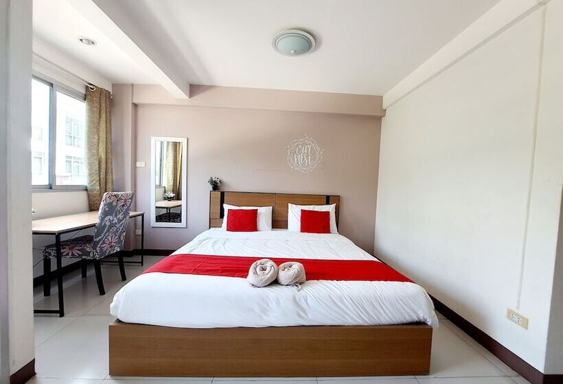 호텔 The Park Bangyai Residence