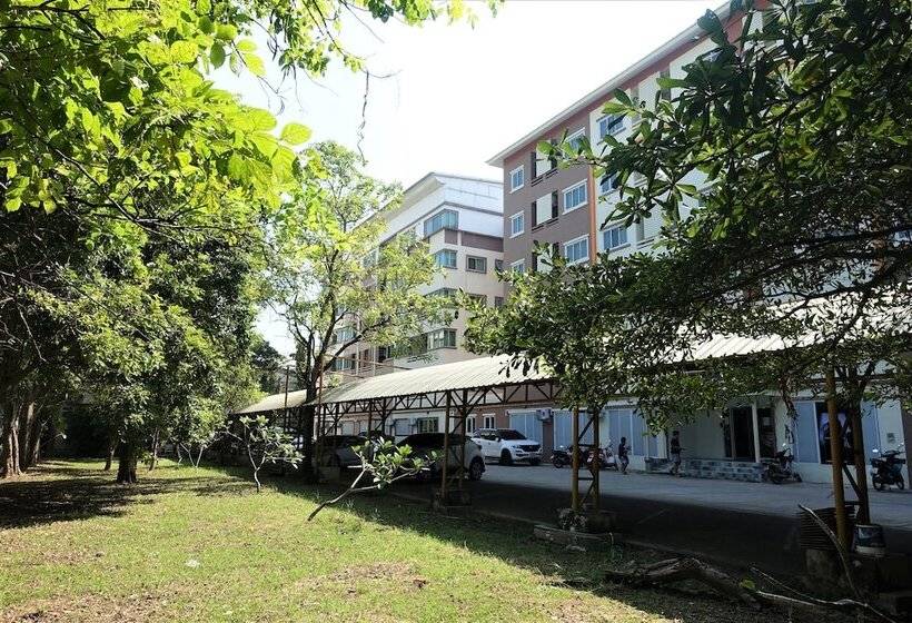 호텔 The Park Bangyai Residence