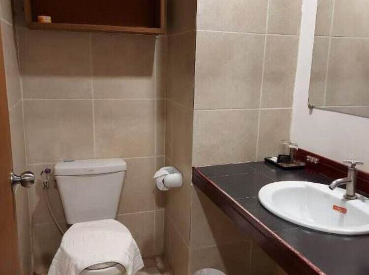 Hotel The Square Rayong