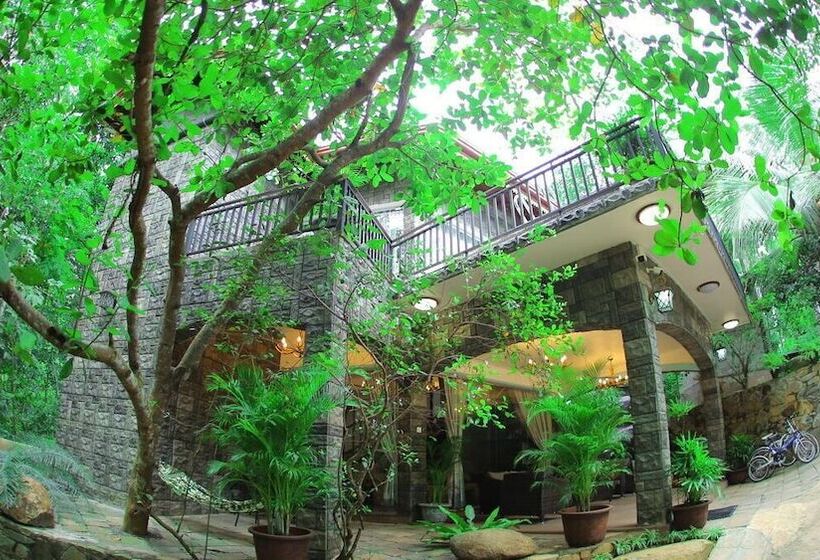 בית מלון כפרי Thevni Holiday Resort