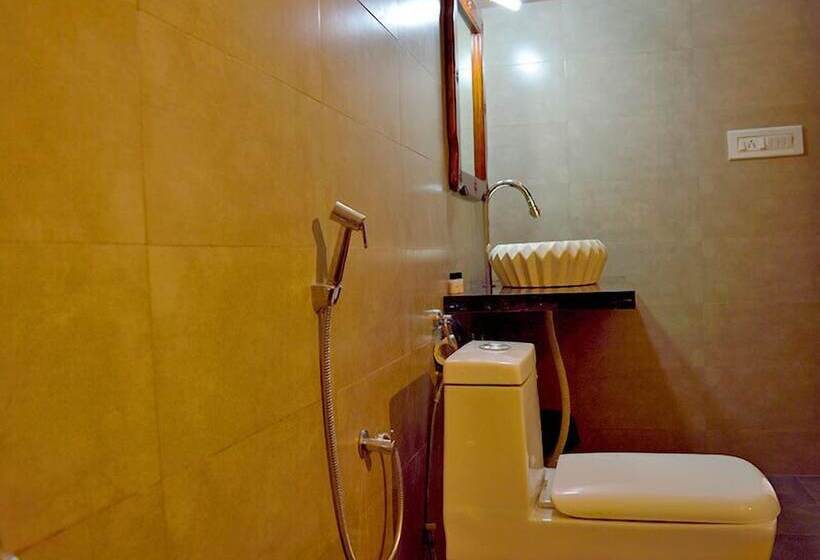 فندق Thour Nature Resorts