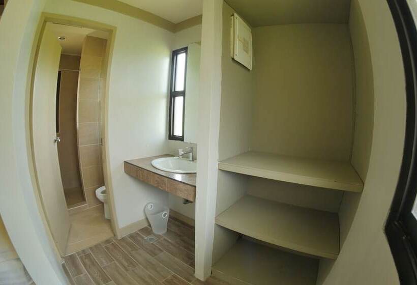 Villa Del Rey Resort Camsur Powered By Cocotel