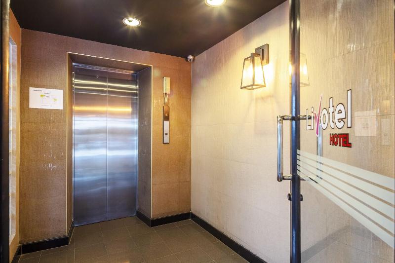 Livotel Express Hotel Bang Kruai Nonthaburi No Parking