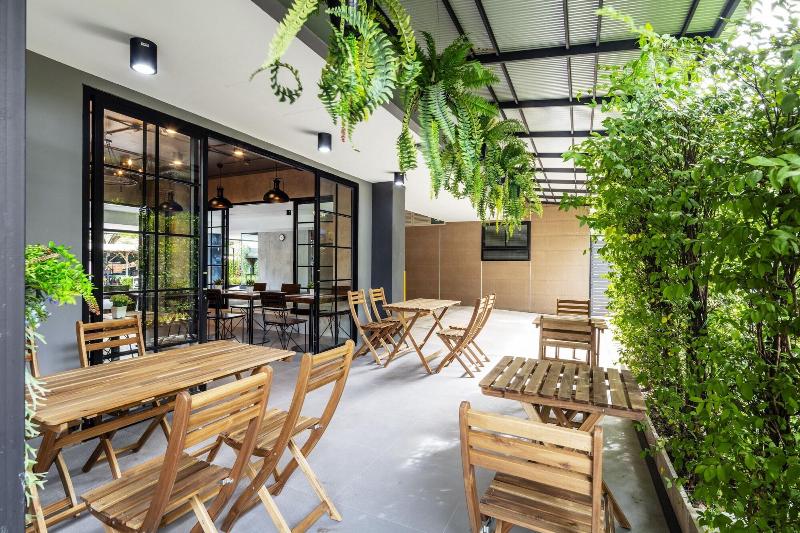 Livotel Express Hotel Bang Kruai Nonthaburi No Parking