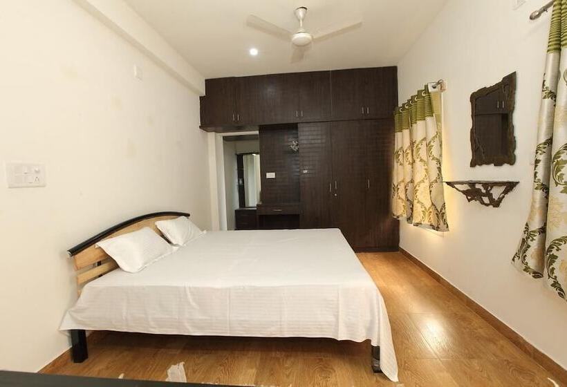 بنسيون Anamala Suburbia Homestay