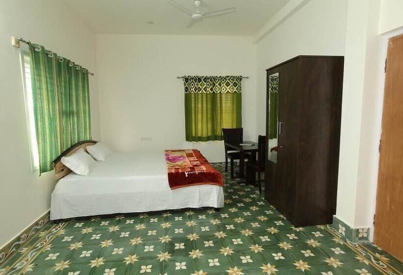 بنسيون Anamala Suburbia Homestay