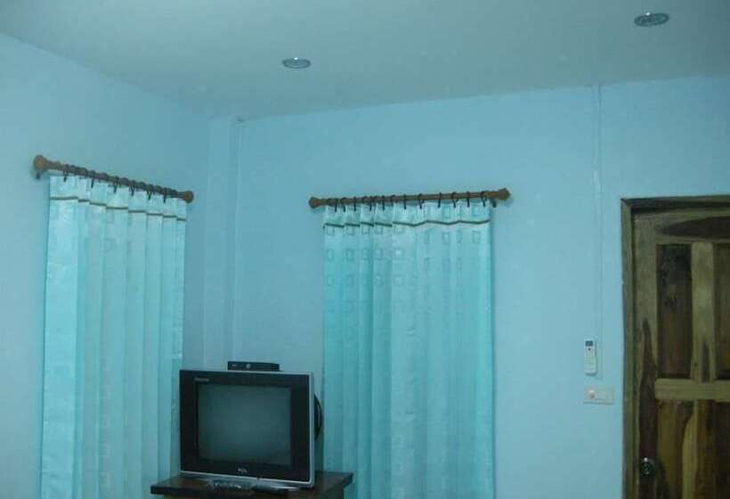 膳宿费 Bansermsuk Resort