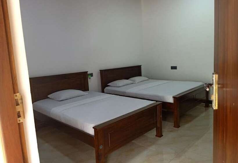 펜션 Blue Water Lily Yala