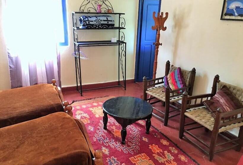 پانسیون Camping Hotel Le Calme