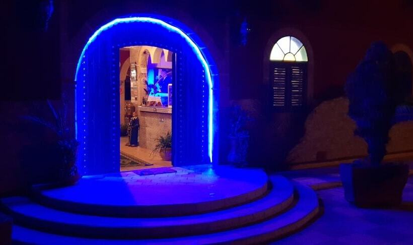 پانسیون Camping Hotel Le Calme