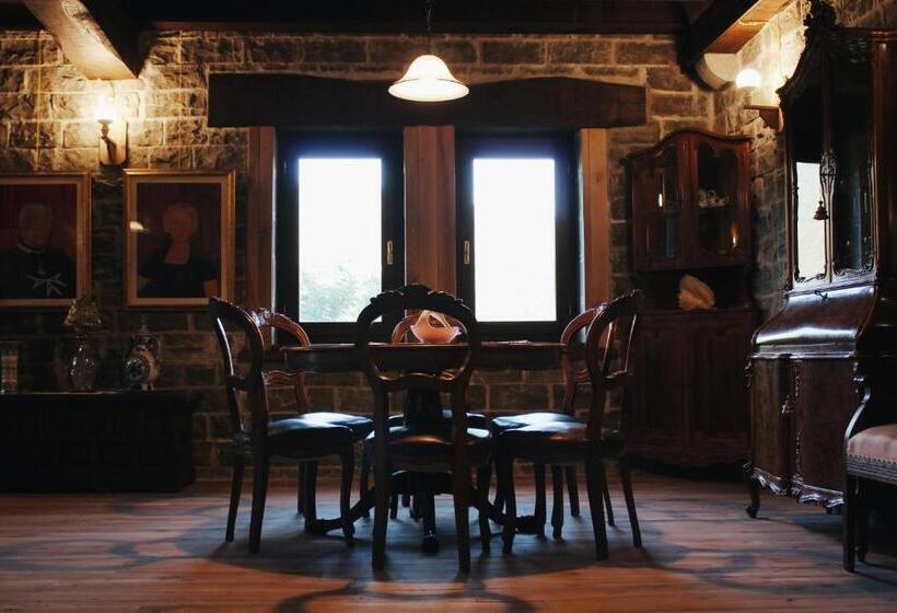 膳宿费 Castello Di Ahrensperg