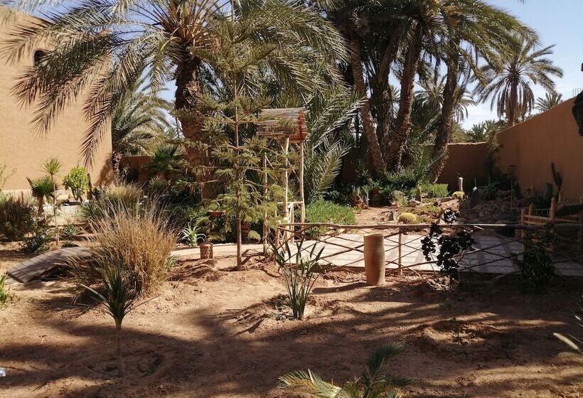 پانسیون Dar Bounkhal