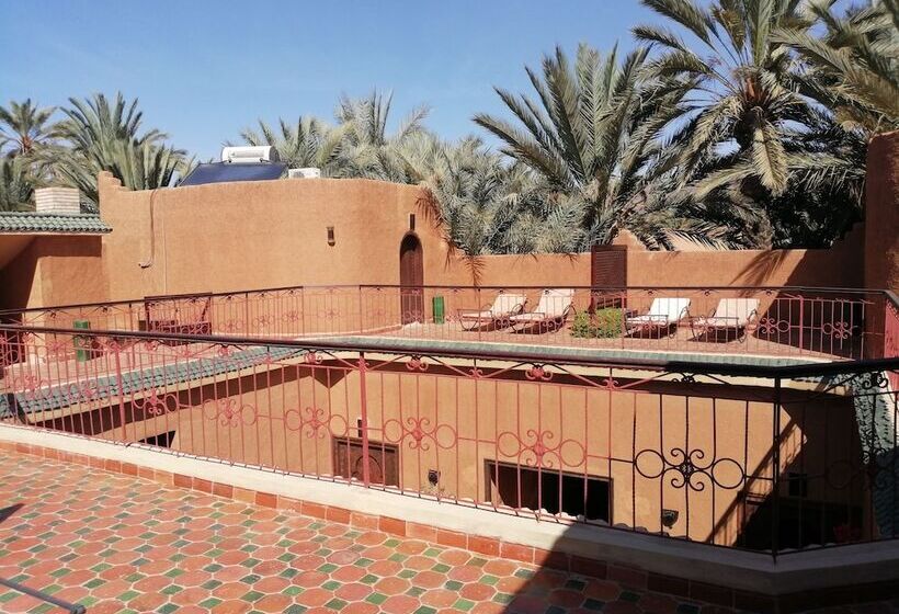 پانسیون Dar Bounkhal