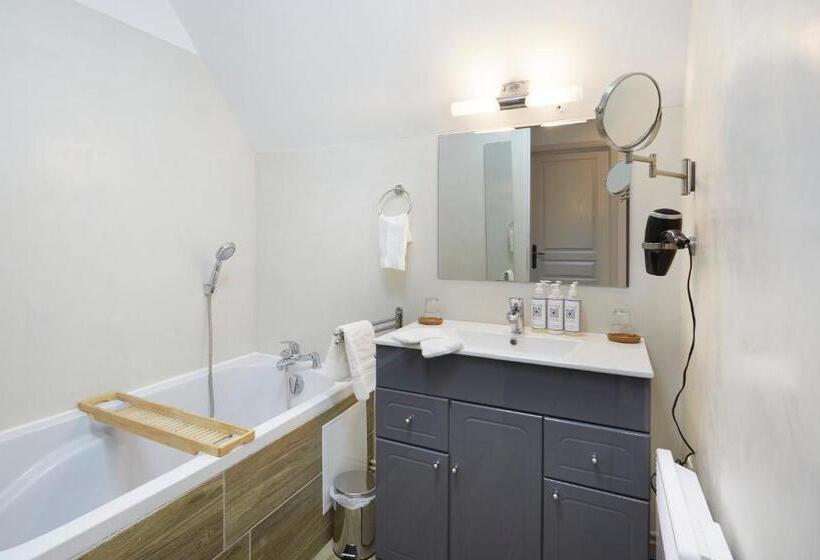 بنسيون Domaine De Bersaillin