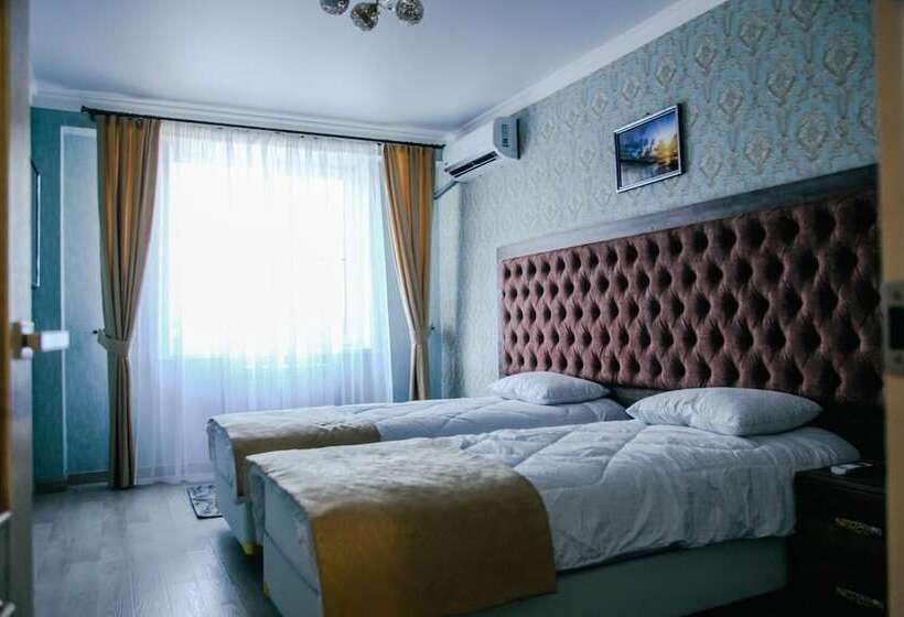 پانسیون Evropa