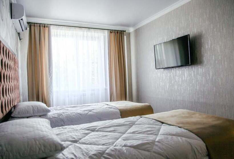 پانسیون Evropa