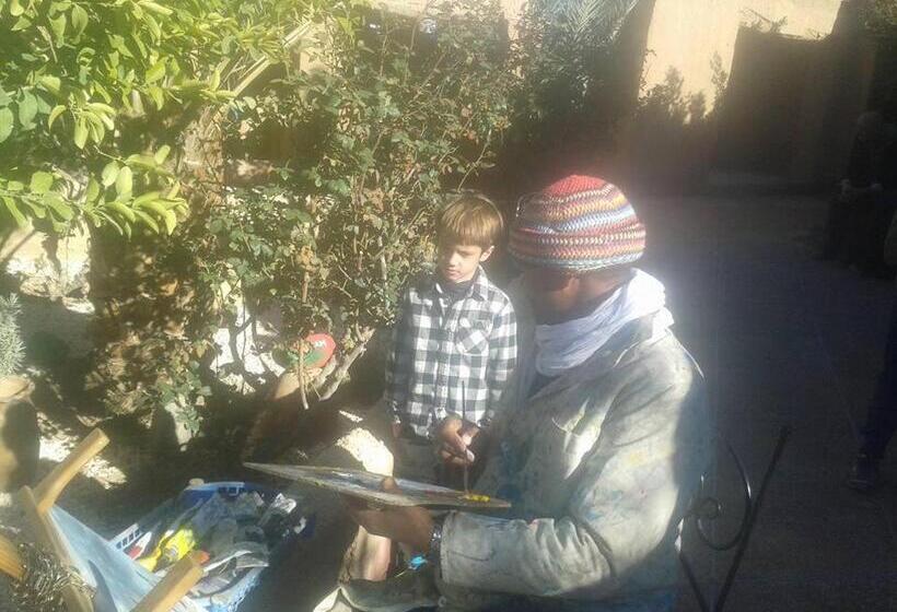 Пансион Gite Elkhorbat