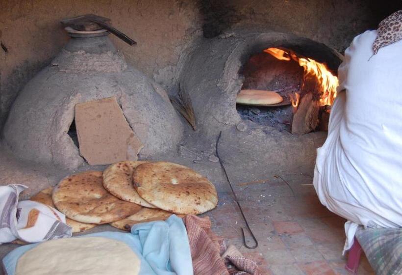 Пансион Gite Elkhorbat