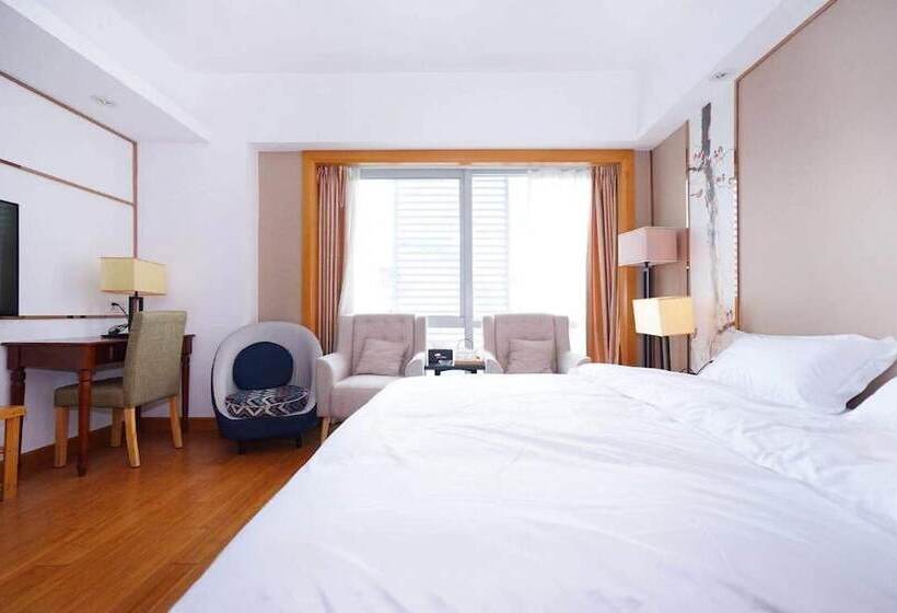 Пансион Guangzhou Jiayu