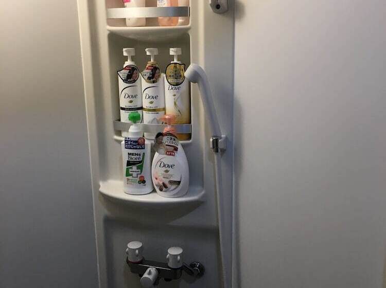 بنسيون Heartland House   Female Or Couple Only