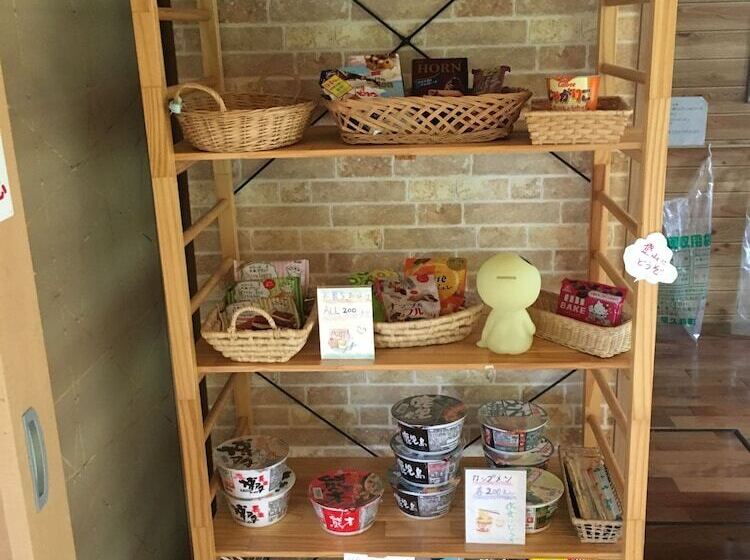 بنسيون Heartland House   Female Or Couple Only