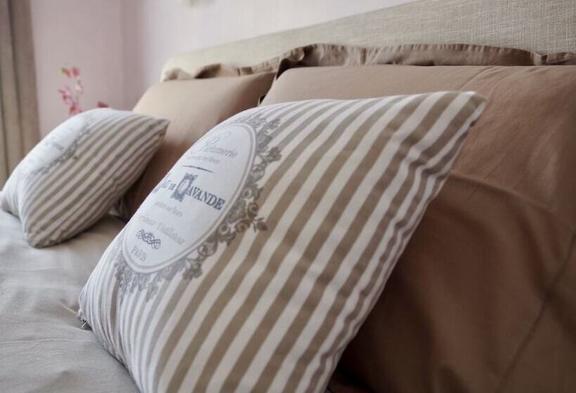 Пансион La Villanelle Chambres D Hotes Et Institut Bien Etre