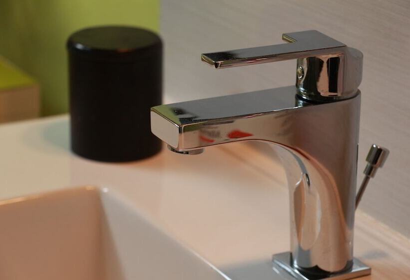 Пансион La Villanelle Chambres D Hotes Et Institut Bien Etre