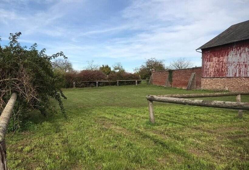 פנסיון Le Charme D Ognes