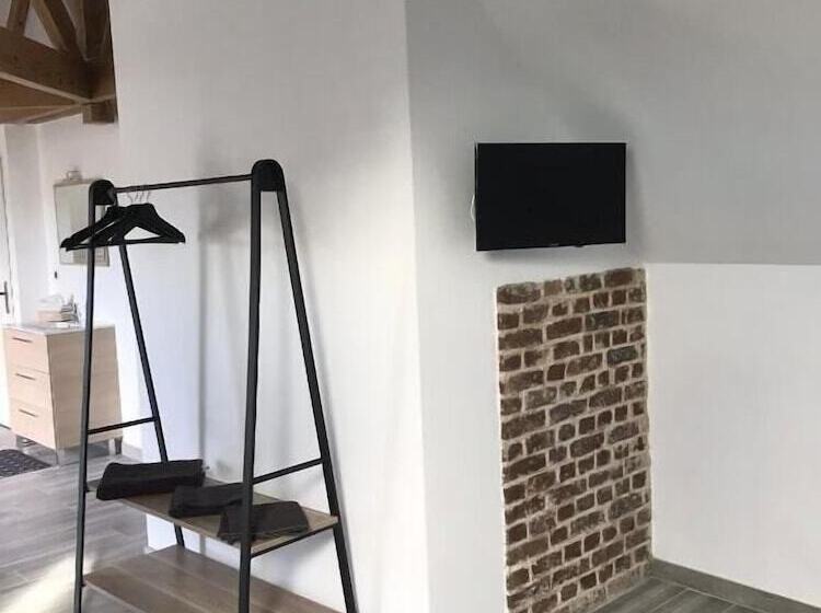 פנסיון Le Charme D Ognes