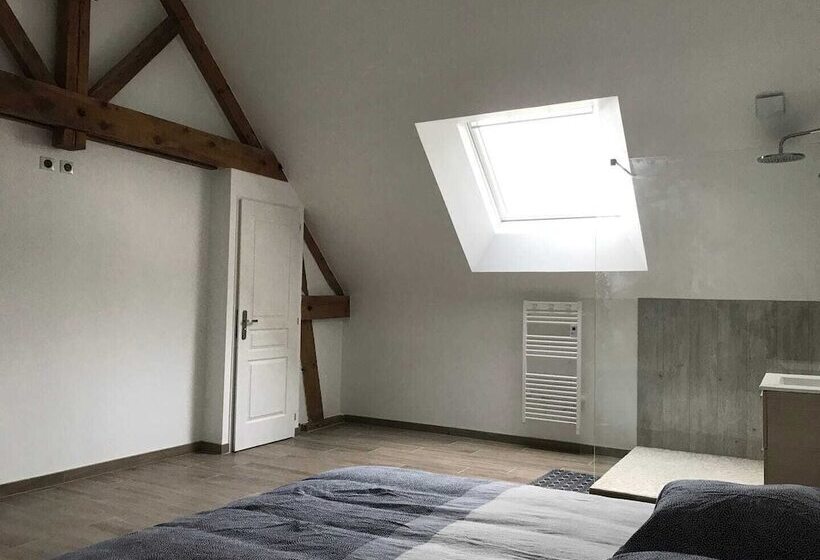 פנסיון Le Charme D Ognes