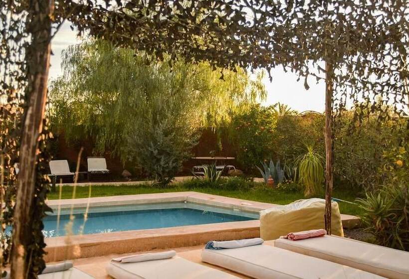 پانسیون Les Asnouss