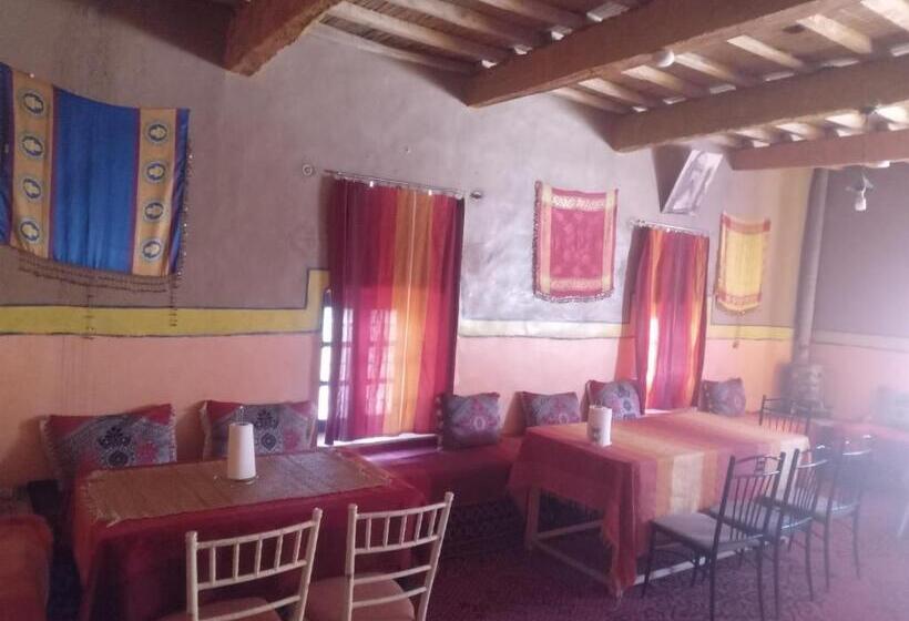 پانسیون Luna Del Fuego