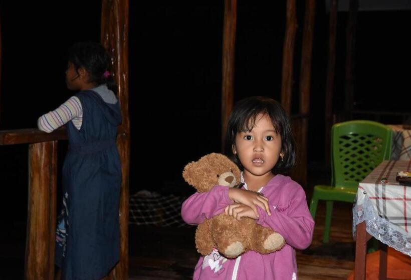 پانسیون Ora Sunrise View