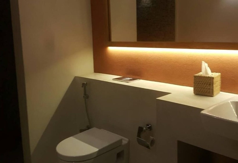 膳宿费 Palm Hill Guest House