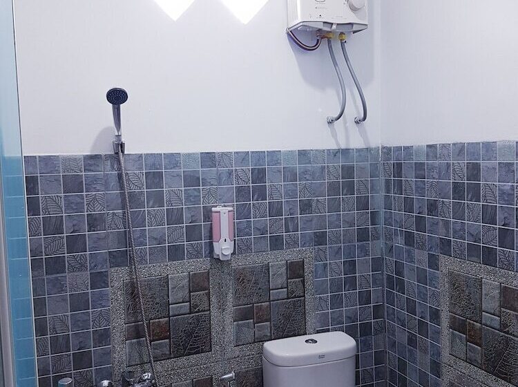 ペンション Panda Homestay