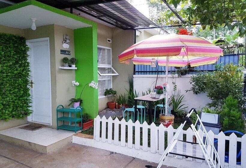 ペンション Panda Homestay