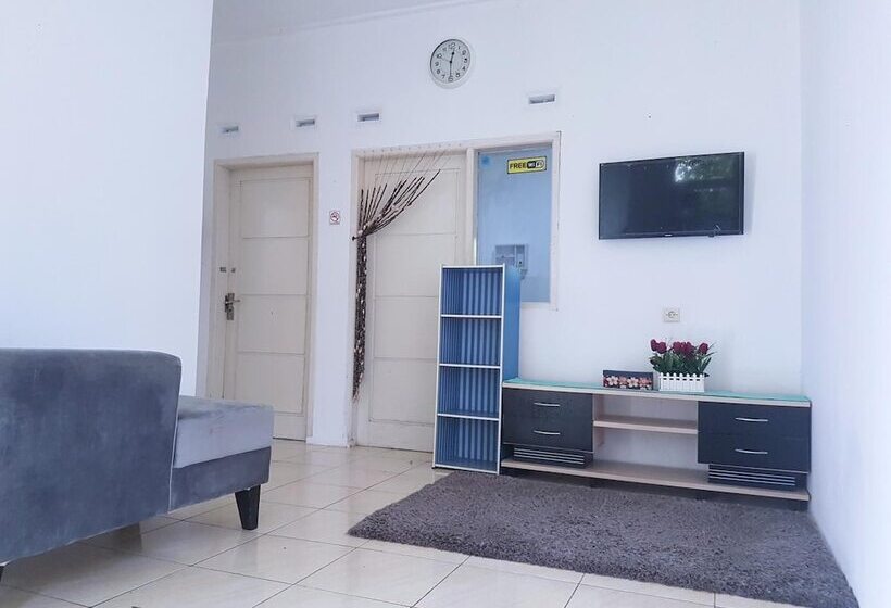 ペンション Panda Homestay