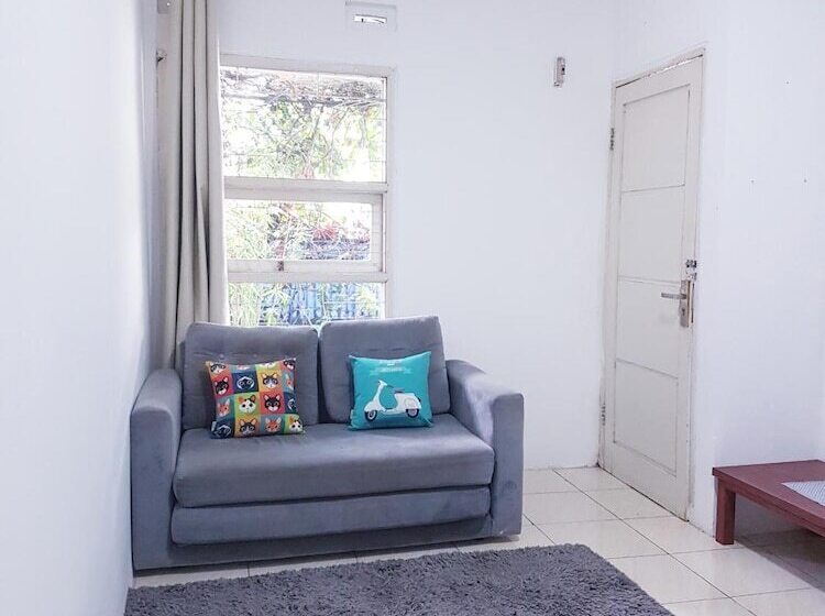 ペンション Panda Homestay