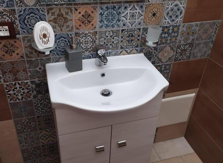 بنسيون Stone House E Casa Vacanze Zia Rosina