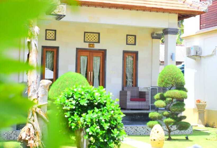 펜션 The Kanha Palace