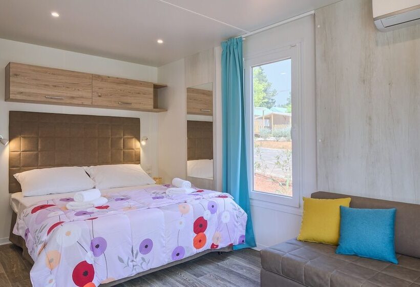 리조트 Boutique Camping Santa Marina