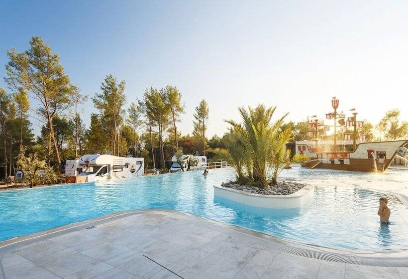 리조트 Boutique Camping Santa Marina