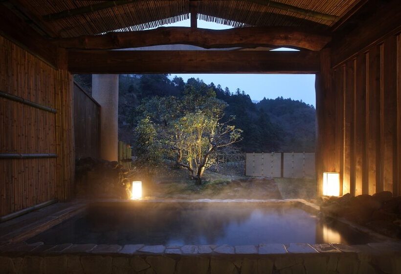 ريوكان Keikoku Bettei Mochinoki