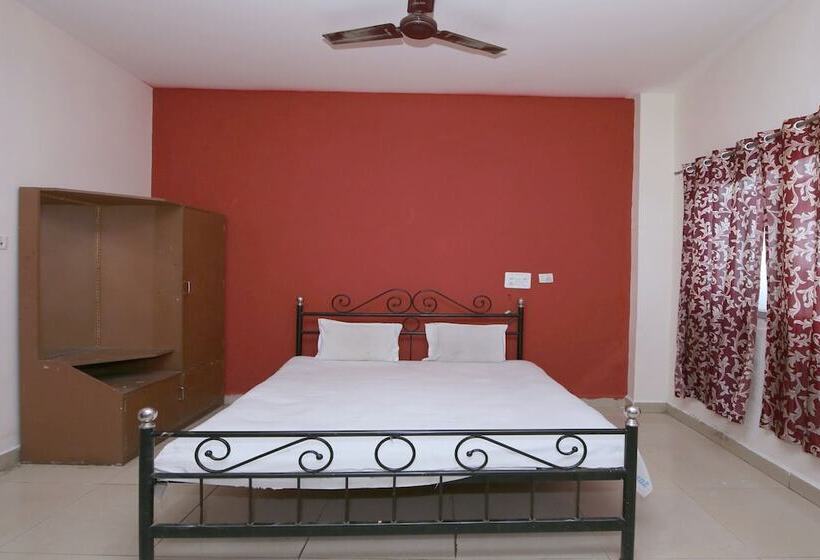Spot On 44921 Hotel Satkar