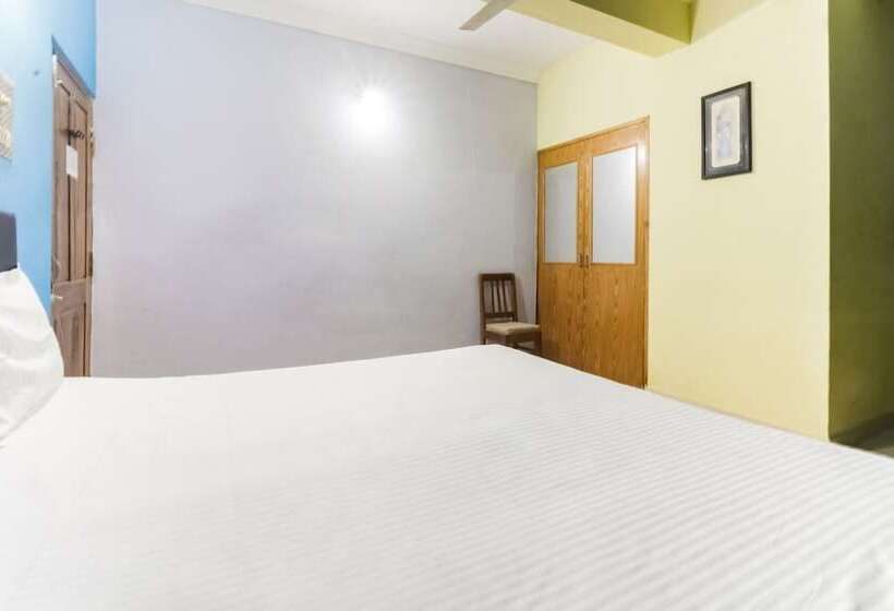 Spot On 49159 Hotel Digantika