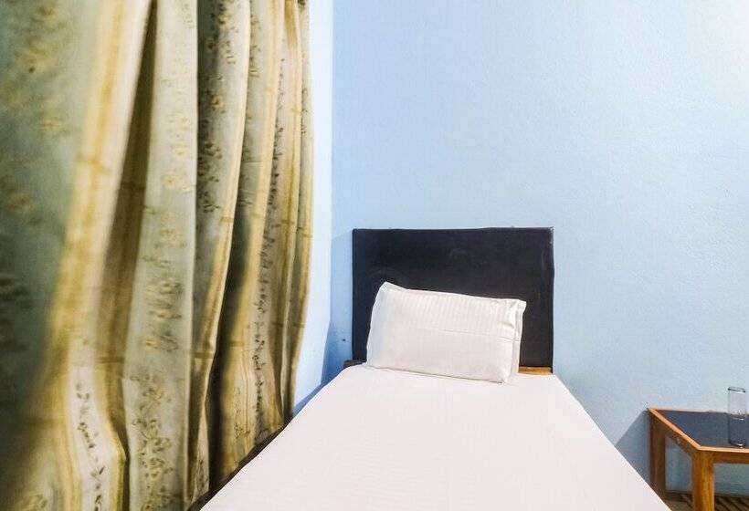 Spot On 49159 Hotel Digantika